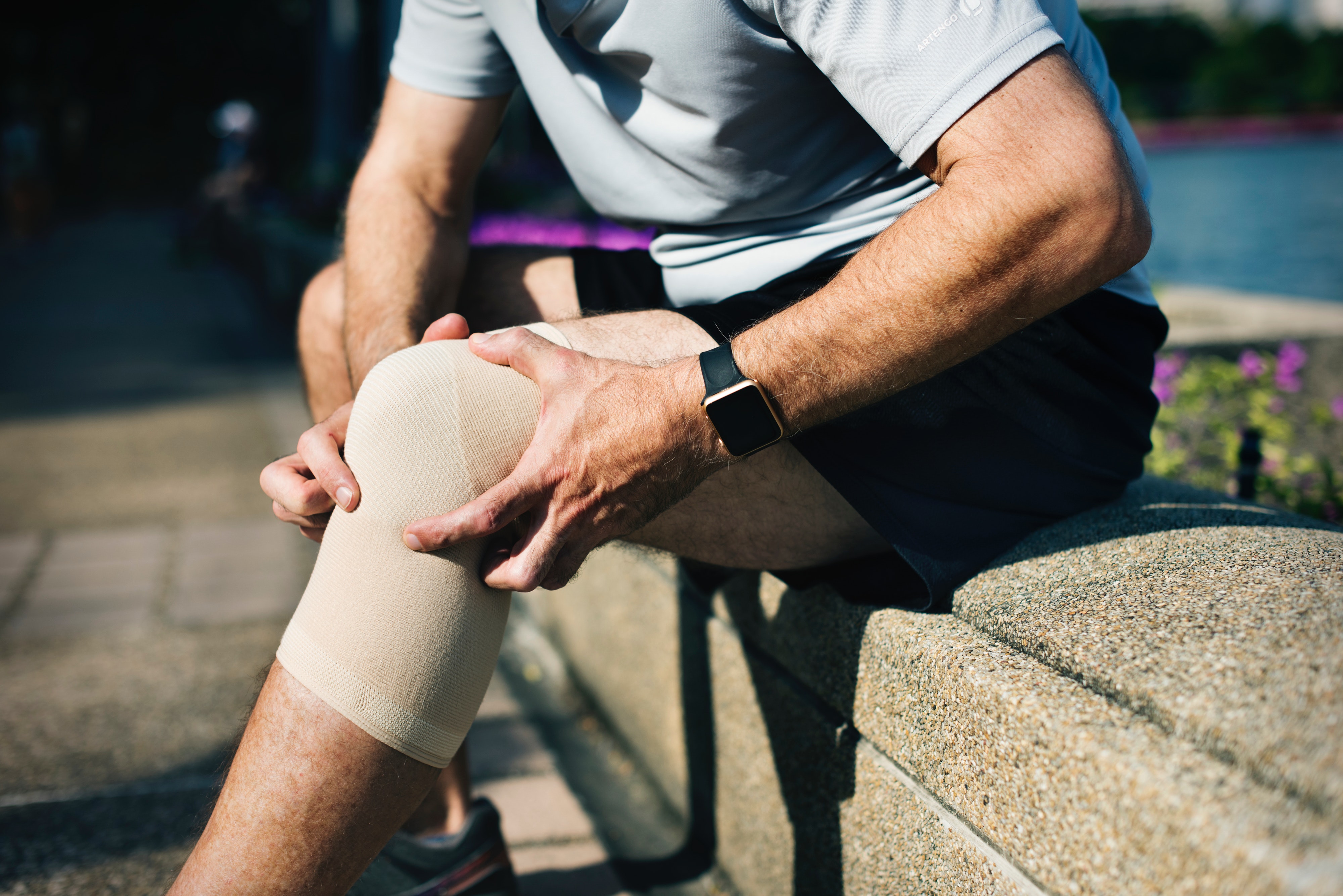 What's The Best Type of Brace For Knee Pain? - PainHero